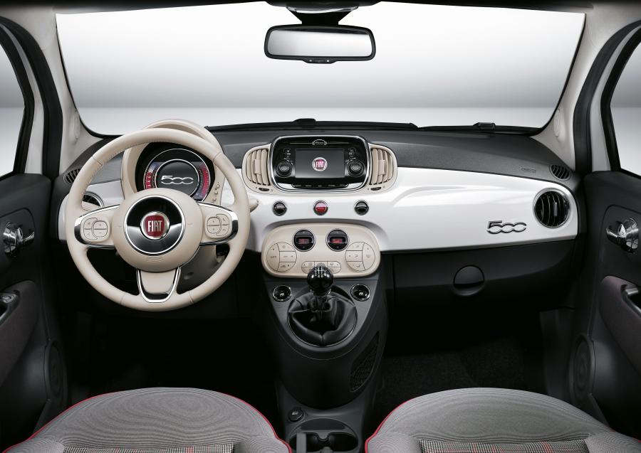  Fiat 500 2015 года  (фото 22 из 26)